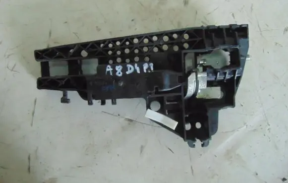 Audi A8 S8 D4 4H Rear door exterior handle 4H0837886