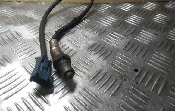 Peugeot 607 Lambda probe sensor 0258006185
