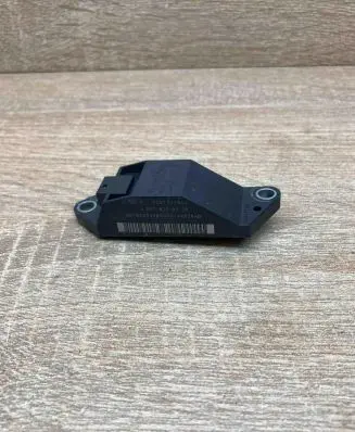 Mercedes-Benz E W211 Airbag deployment crash/impact sensor A0018209326 25571179A4