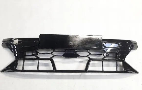 Volkswagen Golf VIII Front bumper lower grill 5H0853677AS