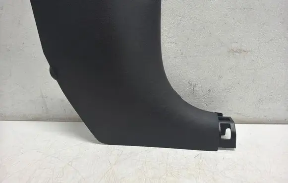 KIA Niro Foot area side trim