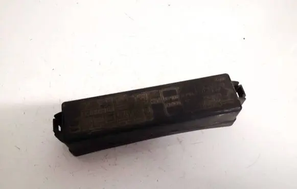 Infiniti FX Fuse box cover cg000