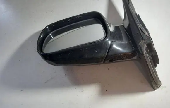 Hyundai Terracan Front door electric wing mirror