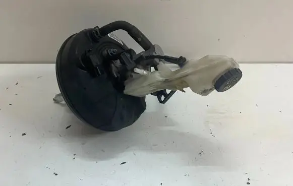 Mazda 3 III Brake booster BPN743950