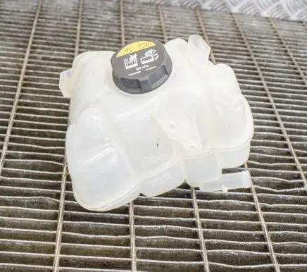 Volvo S90, V90 Coolant expansion tank/reservoir 31465682