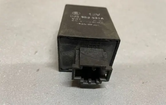 Skoda Superb B5 (3U) Other relay 5J0959831A
