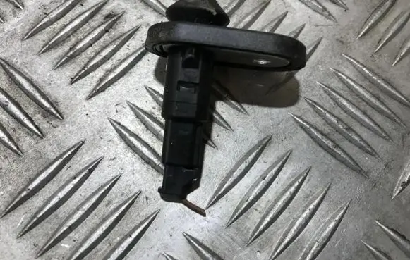 Toyota Auris 150 Front door sensor 