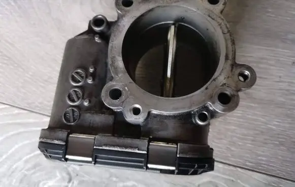 Mercedes-Benz ML W164 Throttle valve A6420900270 0281002894