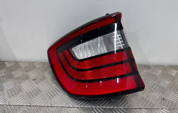 Rear/tail lights