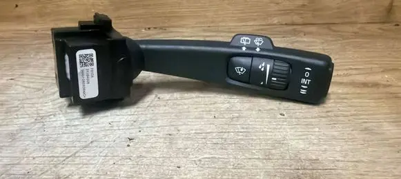 Volvo V40 Indicator stalk 31394008