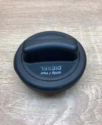 Mercedes-Benz S W220 Fuel tank cap A2204700705