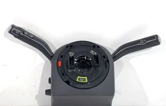 Mercedes-Benz GLE W167 Wiper turn signal indicator stalk/switch A1679007110