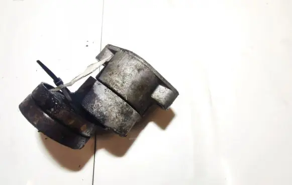 Opel Astra F Generator/alternator belt tensioner 90411025