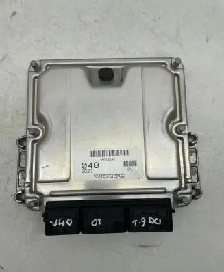 Volvo S40, V40 Engine control unit/module 0281010441 30630048 EDC15C3