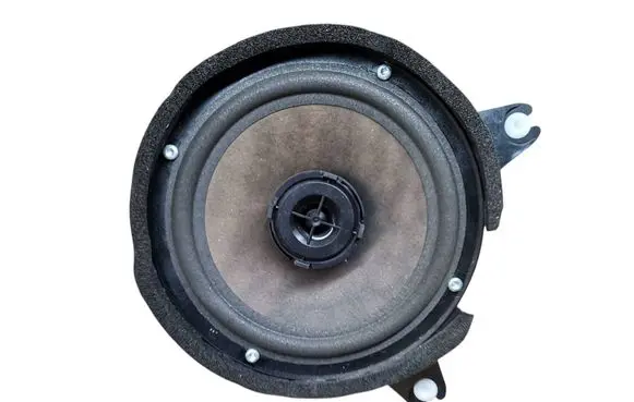 Volvo S70 V70 V70 XC Front door speaker 3533622 10347 1034799W17