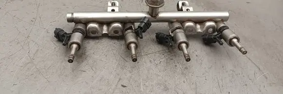 Mini Cooper Coupe R58 Fuel injectors set 0261500073 V7540439 6PH2001