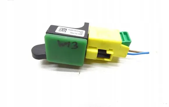 Volkswagen PASSAT B7 Airbag deployment crash/impact sensor 5N0959351B
