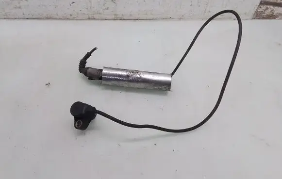 Audi A6 S6 C5 4B Crankshaft position sensor 0281002223