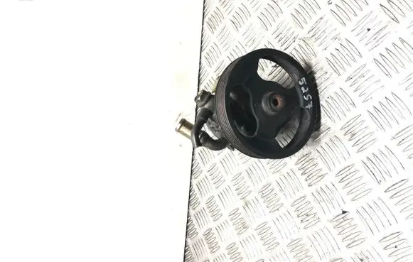 Mazda 3 I Power steering pump 5Y0465214 BP4M