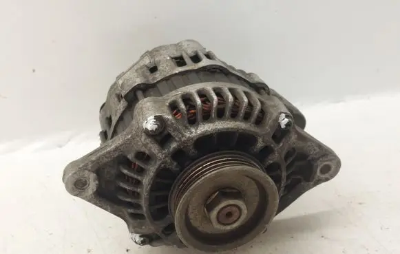 Mitsubishi Lancer Generator/alternator MD309333 A5T05091