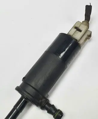 Mercedes-Benz S W220 Windscreen/windshield washer pump 2108691221