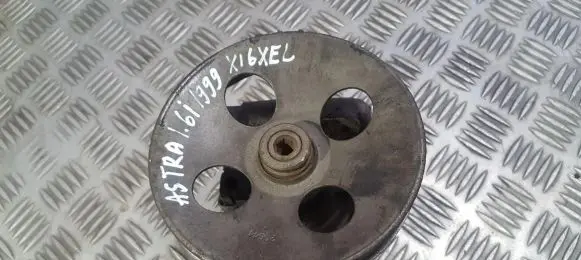 Opel Astra G Power steering pump 90409232
