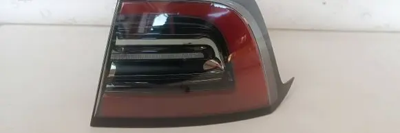 Tesla Model 3 Rear/tail lights 150208700D