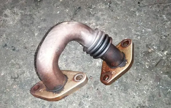 Dodge Journey EGR valve line/pipe/hose 03G131521AM