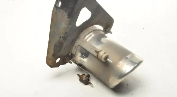Aston Martin Vantage III Rear muffler/silencer tail pipe 