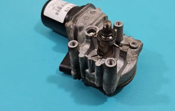 Wiper motor