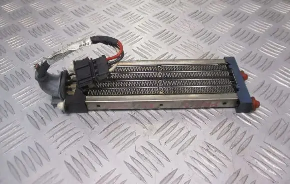 Volkswagen PASSAT B5.5 Air conditioning (A/C) radiator (interior) 