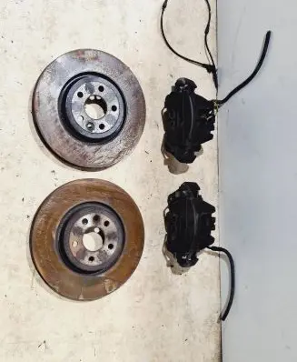 Land Rover Range Rover Velar Brake discs and calipers set A426M