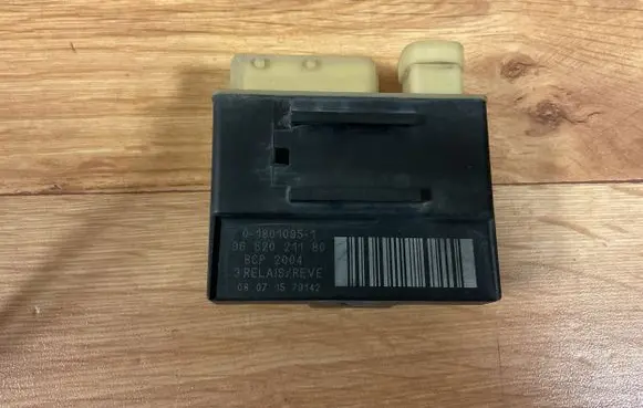 Citroen C3 Glow plug pre-heat relay 9652021180 018010951 BCP2004