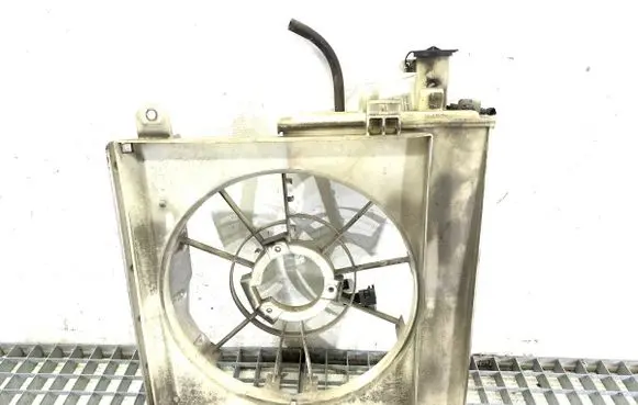 Coolant expansion tank/reservoir