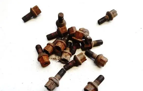Volkswagen Golf III Nuts/bolts 
