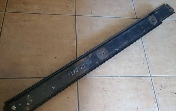 Volkswagen Golf III Rear beam NR040416