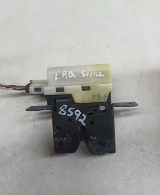 Renault Laguna II Tailgate window lock/catch/latch 8200000894 7700430941