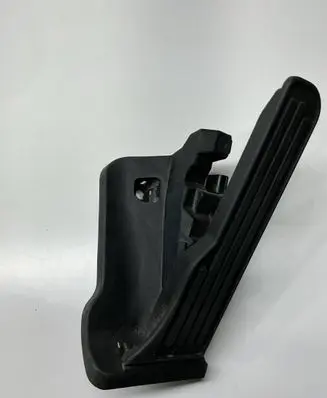 Chevrolet Camaro Accelerator throttle pedal 23390863 08K15M240357 H7731511
