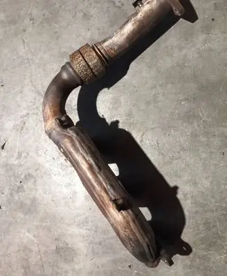Maserati Levante Exhaust manifold 21052151F
