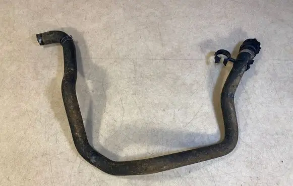 BMW X5 E70 Engine coolant pipe/hose 64216945282