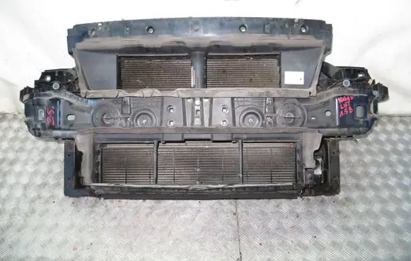 Ford Kuga II Radiator support slam panel