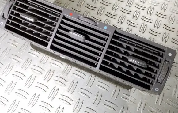 Audi A8 S8 D2 4D Dash center air vent grill 4D0820951 5399388200 532540711A
