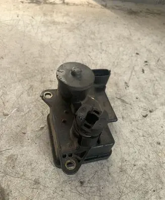 Hyundai Santa Fe Intake manifold valve actuator/motor 2838127450
