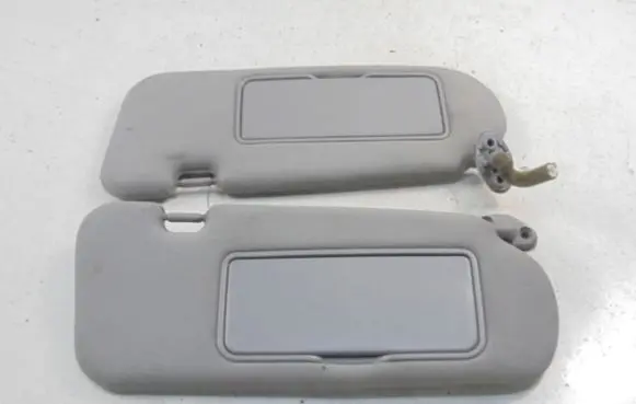 KIA Sorento Sun visor