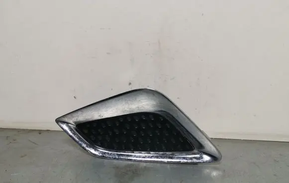Mitsubishi Outlander Front bumper lower grill 194B45XV