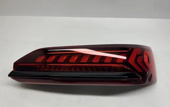 Audi Q7 4L Rear/tail lights 4M0945094H