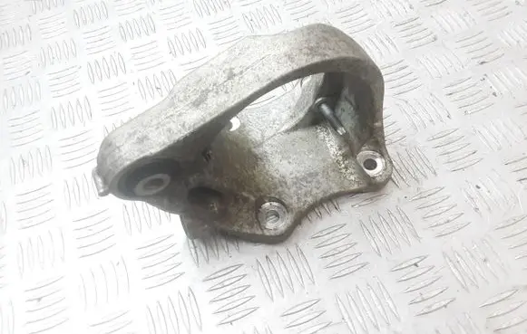 Volvo S60 Driveshaft support bearing bracket 31480220