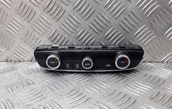 Opel Mokka B Climate control unit 9831889280