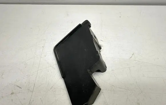 Nissan Qashqai Rear mudguard 768574EA0A