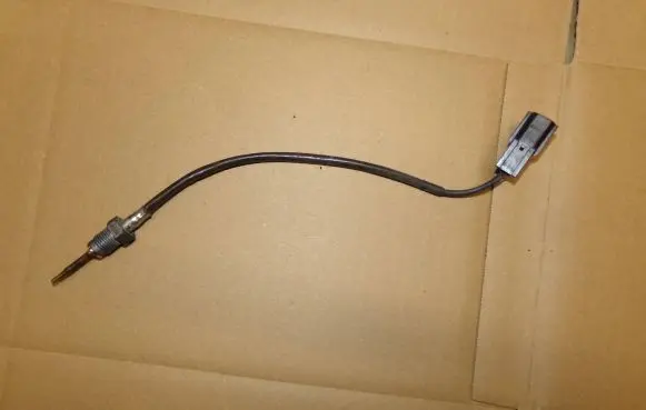 Renault Kangoo II Exhaust gas temperature sensor 8126R